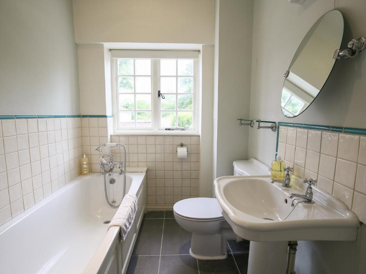Kettle Cottage 奇平卡姆登 外观 照片